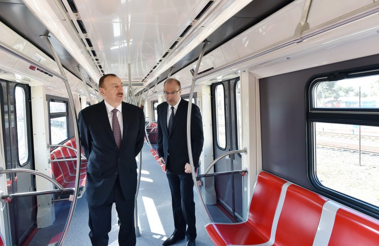 President Aliyev reviewes new metro trains
