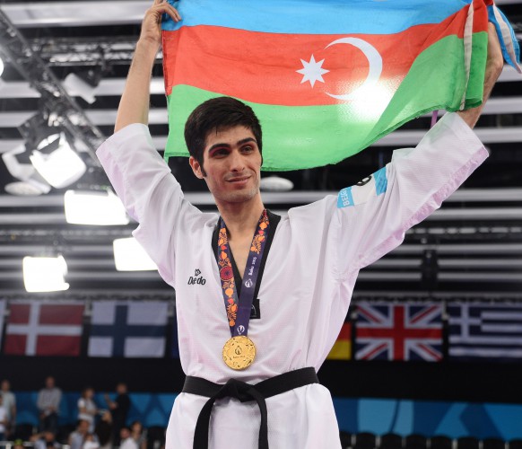 Azerbaijani coin box enjoys 29 medals
