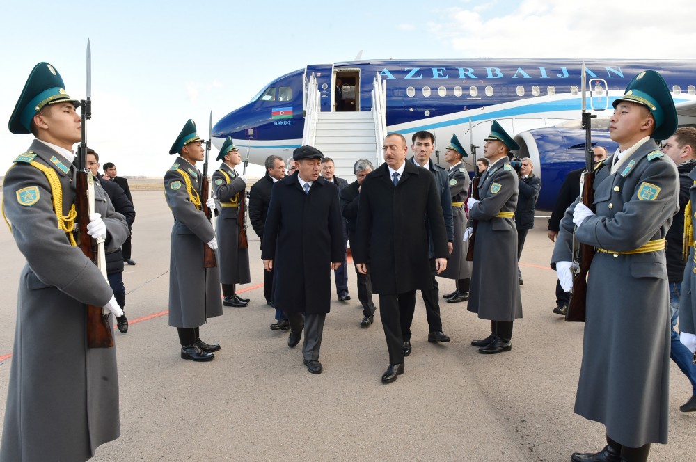 President Aliyev arrives in Kazakhstan