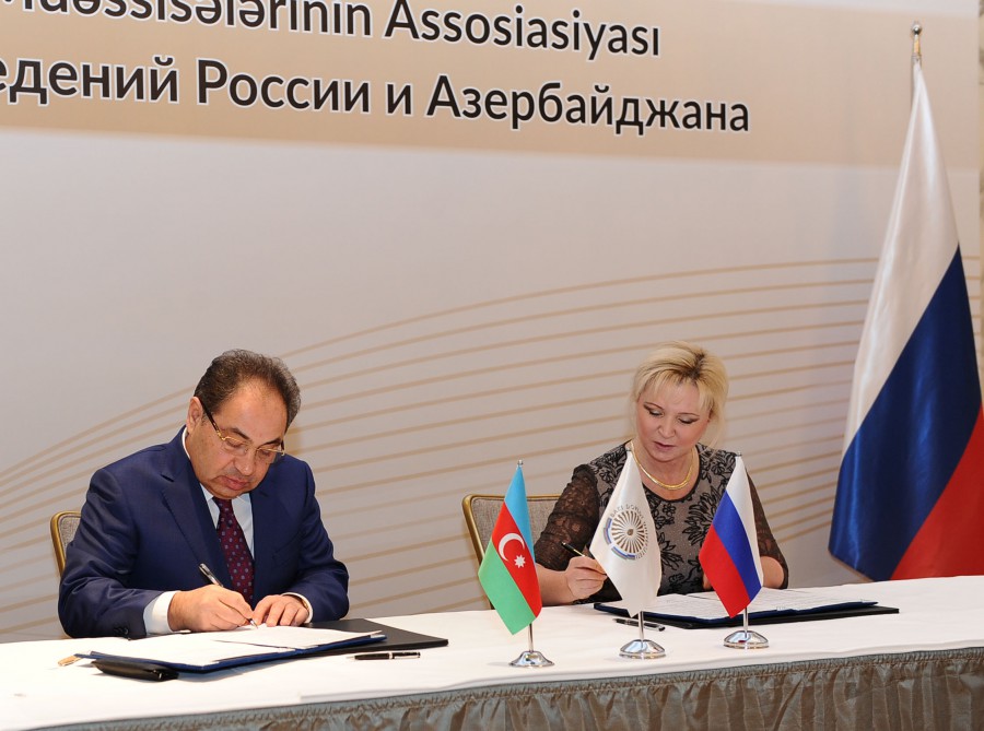 Baku State University signs MoU with Russian Universities