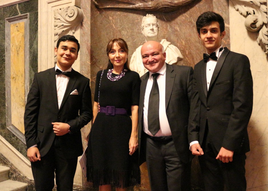Nargiz Pashayeva visits fundraising gala in London