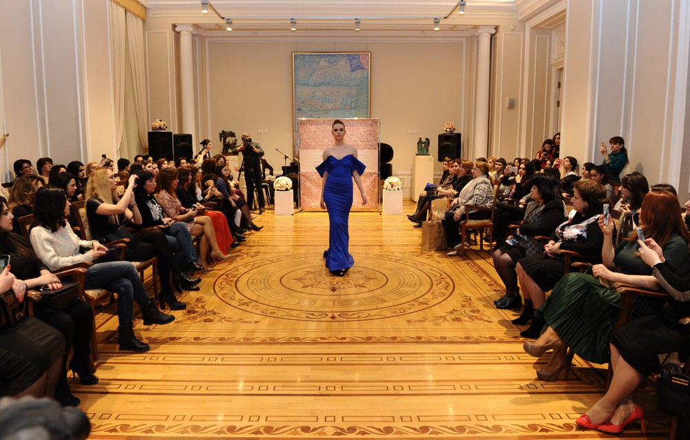 Baku hosts “Nakhishini sech” fashion show