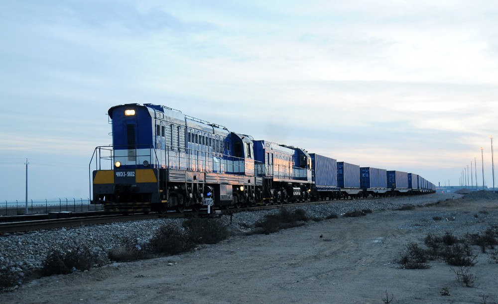 Ukraine-Georgia-Azerbaijan-Kazakhstan-China container train arrives in Baku Port