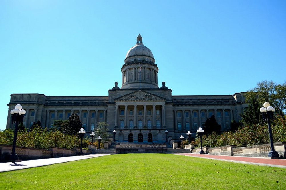 Kentucky Senate adopts resolution on 25th anniversary of Azerbaijan's independence