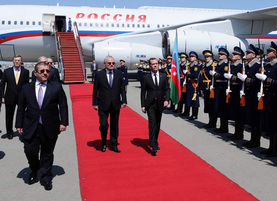 Dmitry Medvedev arrives in Azerbaijan
