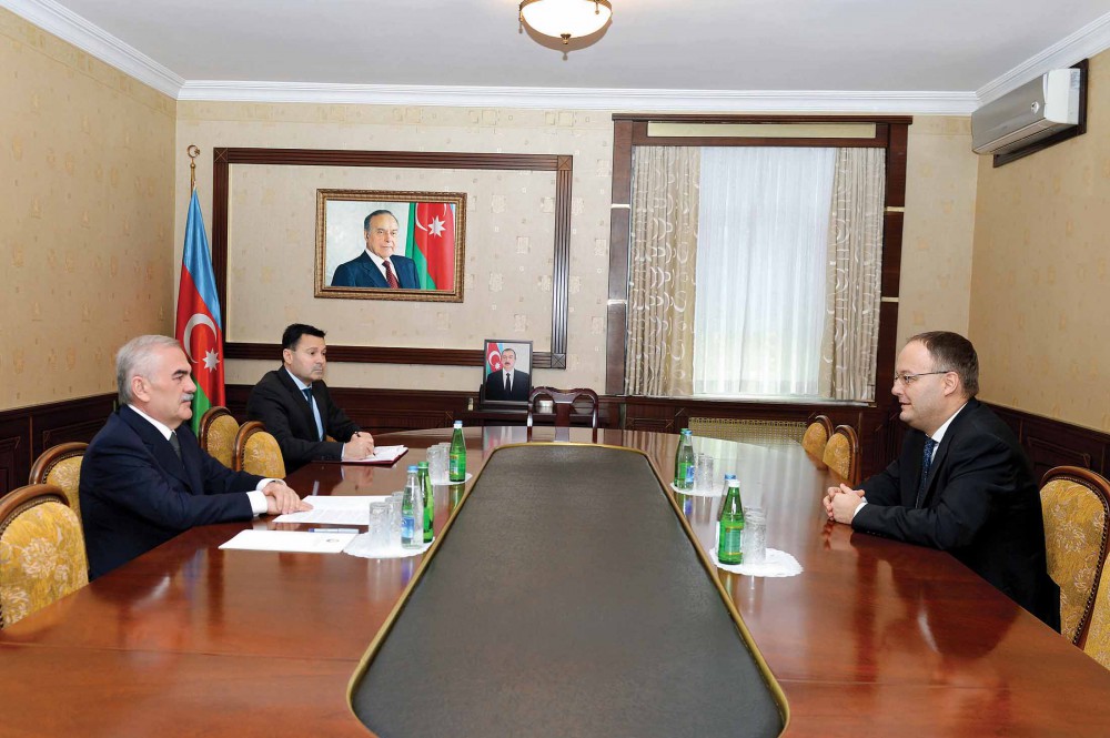Romanian ambassador visits Nakhchivan