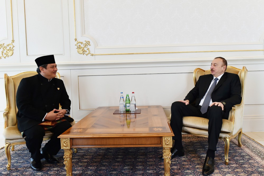 Azerbaijan interested in establishing closer ties with Indonesia