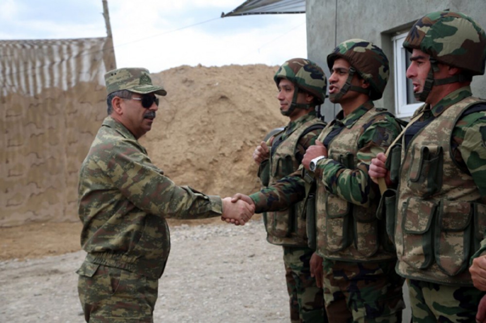 Azerbaijani Defense Minister visits frontline