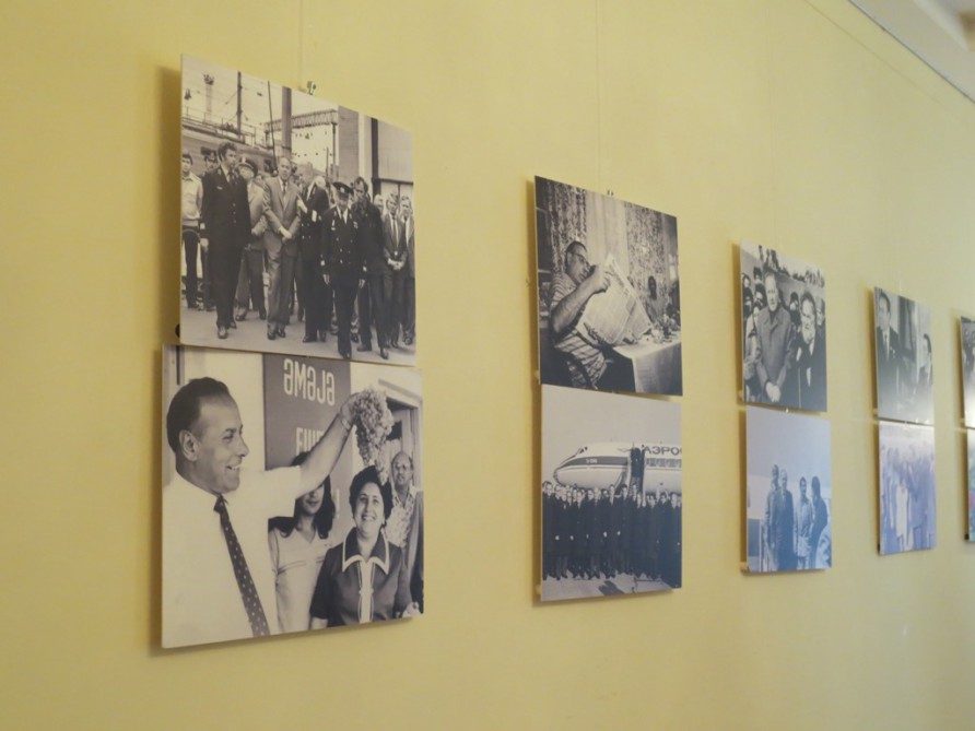 Photo exhibition on national leader Heydar Aliyev opens in Hague