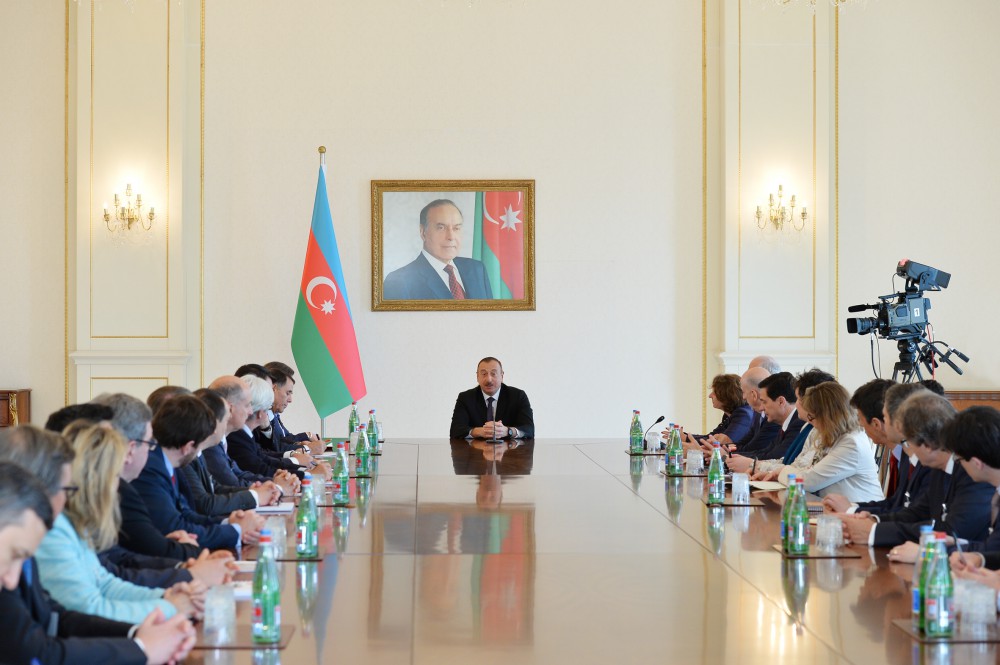 President Aliyev receives French delegation
