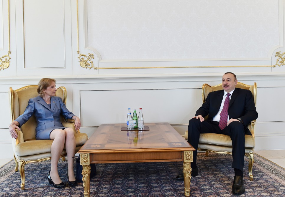 President Aliyev receives credentials of incoming British Ambassador