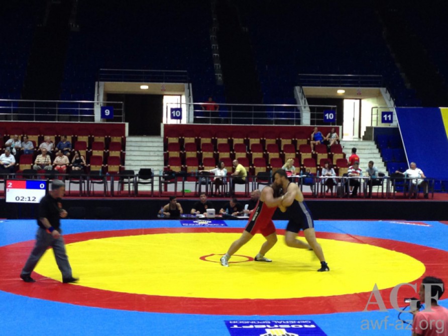 National wrestlers grab 3 medals in Romania