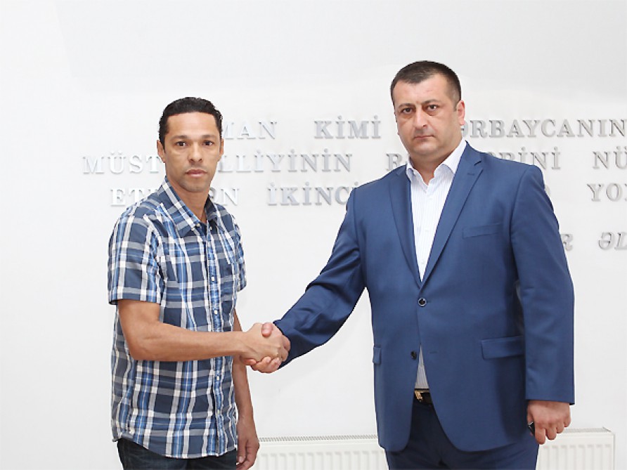 Biro Jade takes over as Azerbaijani futsal team’s coach