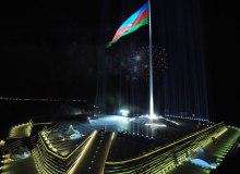 Azerbaijan hoists world's largest flag