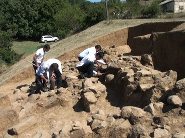 Bronze age burial site discovered in Azerbaijan