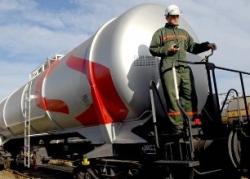 Serbia ending NIS monopoly on oil imports, lifts price caps