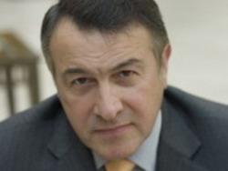 Baku-born tycoon to invest $1bn in Caspian resort