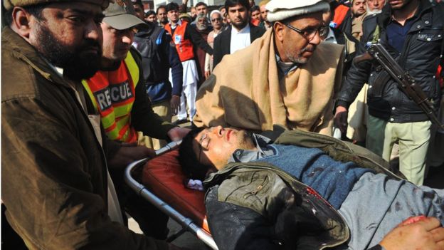 Pakistani university attacked, at least 7 dead