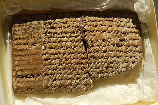 U.S. returns hundreds of Achaemenid tablets to Iran