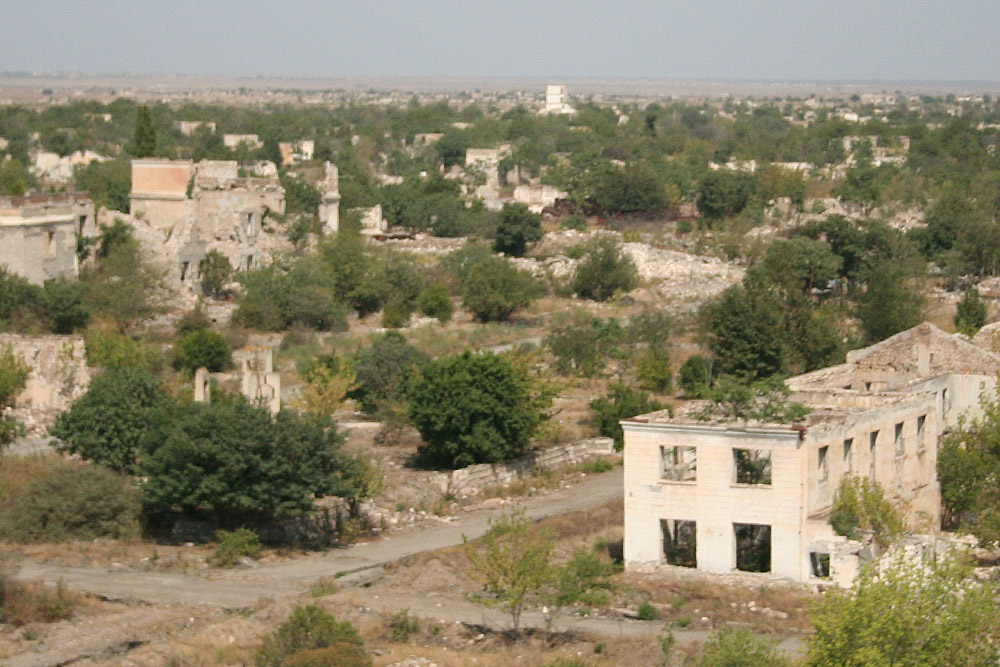 ICRC visits Azerbaijani hostages detained during Karabakh conflict