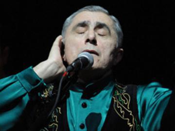 Mugham singer Alim Gasimov performs in Poland