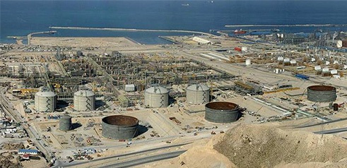 Iran finalises deal with China over largest oil field