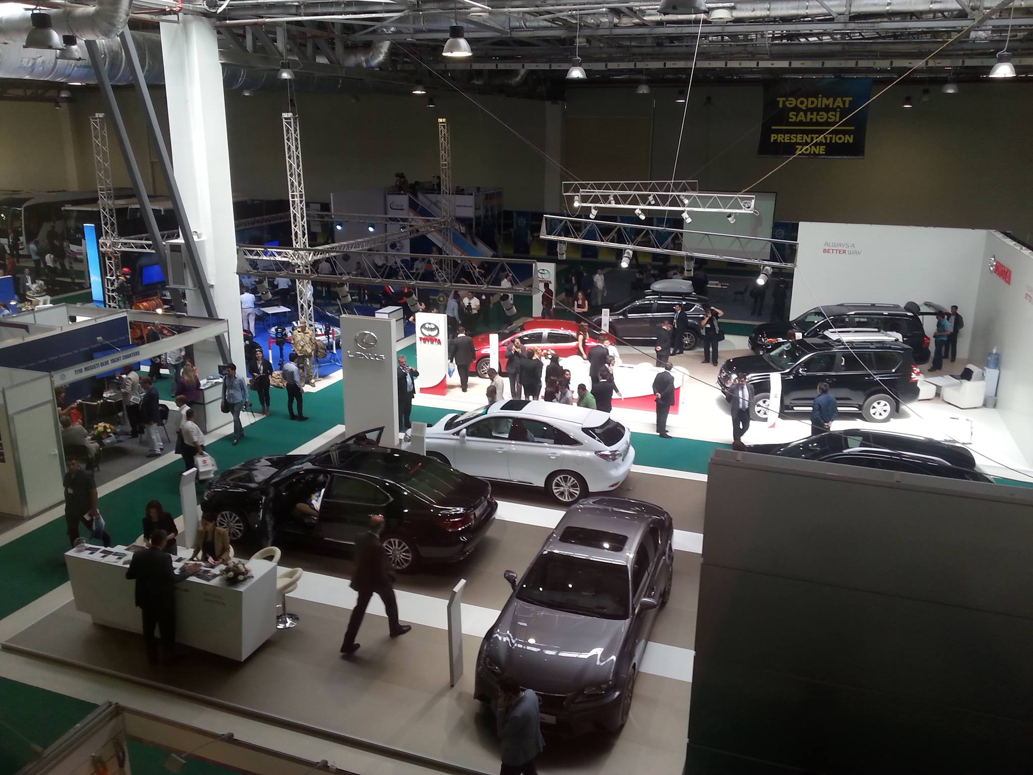 Baku hosts international motor and boat shows