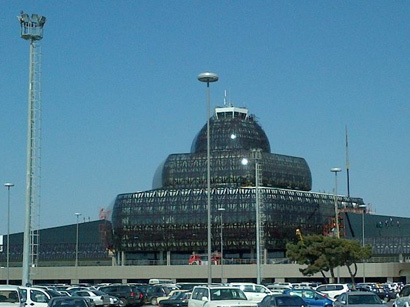 Azerbaijani citizens evacuated from Egypt arrive in Baku