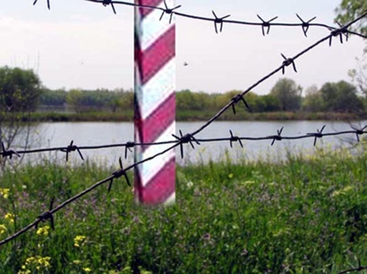 Azeri crosses Armenia border: report