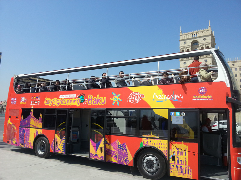 Hop on red bus to see Baku in a day