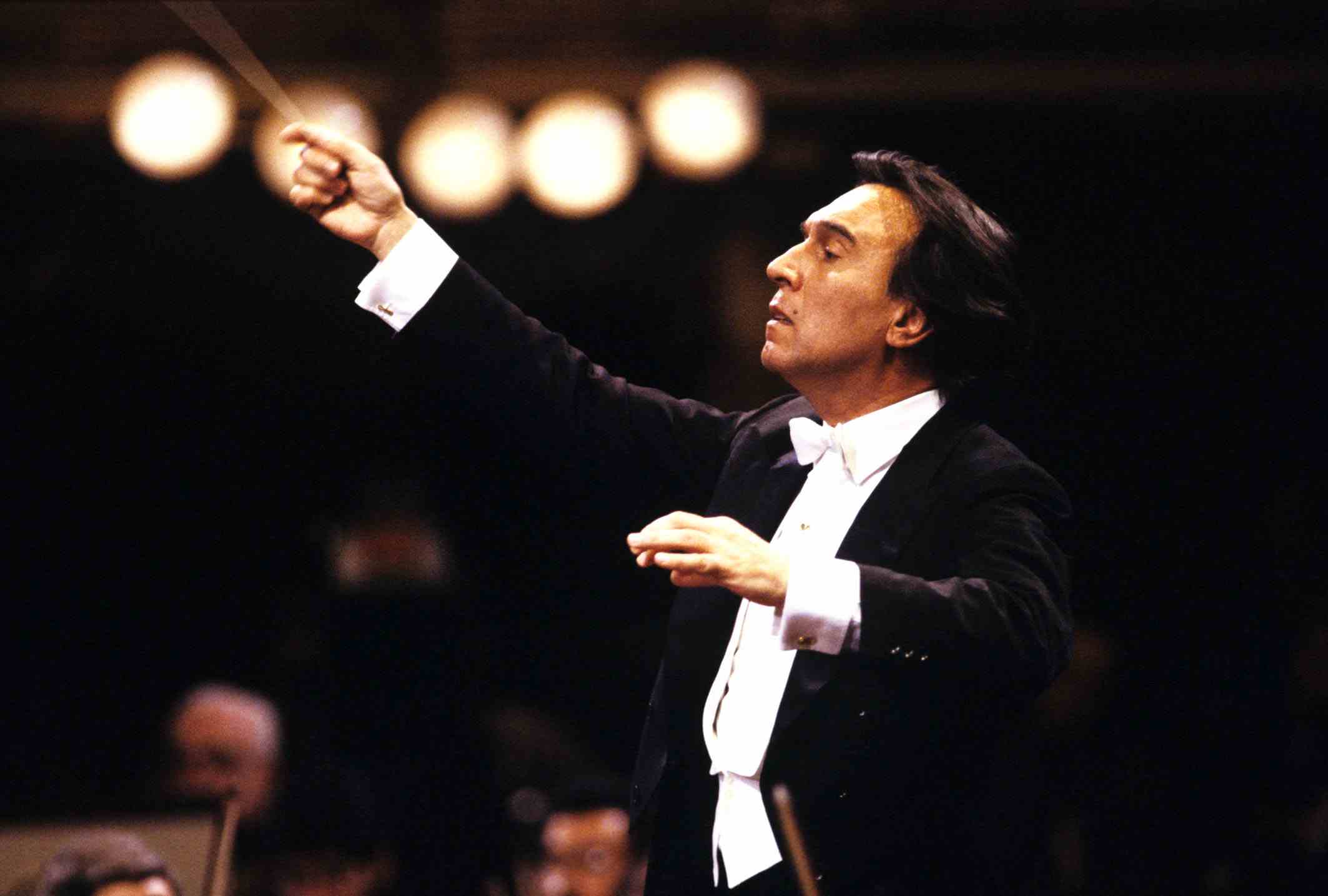 Baku to commemorate famous Italian conductor