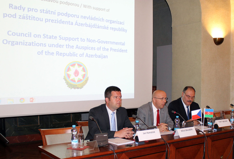 Azerbaijan’s security policy discussed in Prague