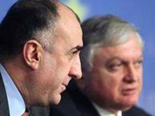 Azerbaijani, Armenian FMs to meet in early 2014 for high level talks