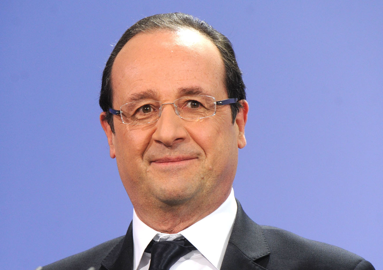 President Hollande to visit Azerbaijan