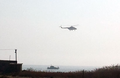 Military helicopter crashes in sea near Baku, three died (UPDATE)