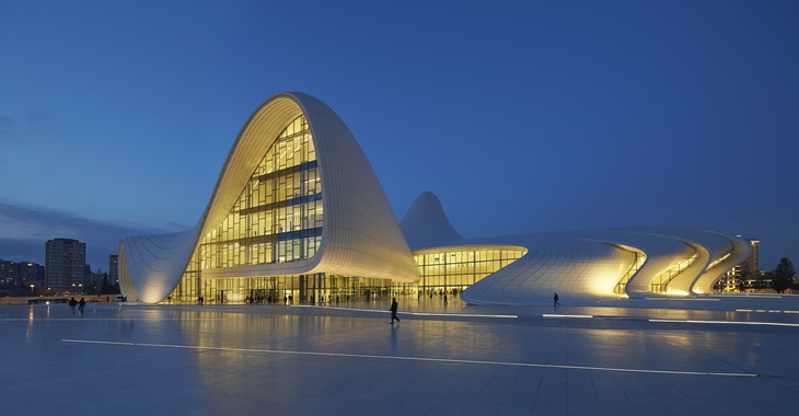 Heydar Aliyev Center: Voyage to past and future