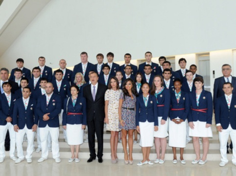 Olympic athletes’ seeing off ceremony held in Baku