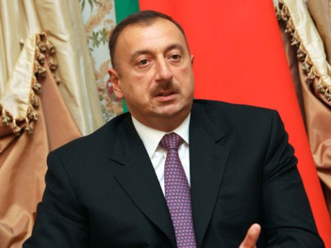 Azerbaijani president meets head of International Weightlifting Federation