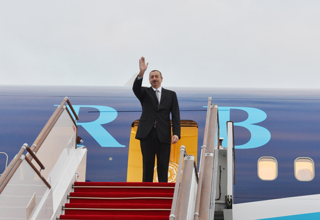 President  Aliyev arrives in Vilnius