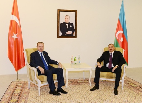Aliyev meets Turkish PM, presidents of Tajikistan and Pakistan