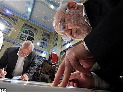 Number of candidates to register for elections in Iran surpasses 240