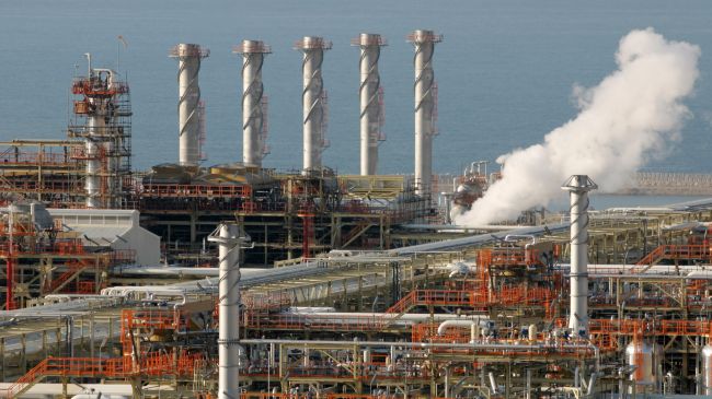 Iran in talks with Total over LNG project