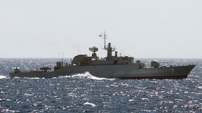 Iran manufactures new destroyers