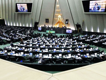 Iran's parliamentary commission approves budget plan