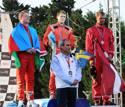 Azerbaijan successful at 2013 world powerboat championships