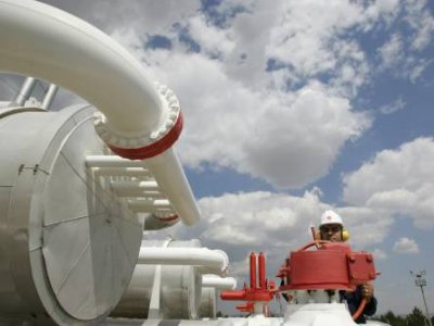 Kazakhstan launches gas supplies to China