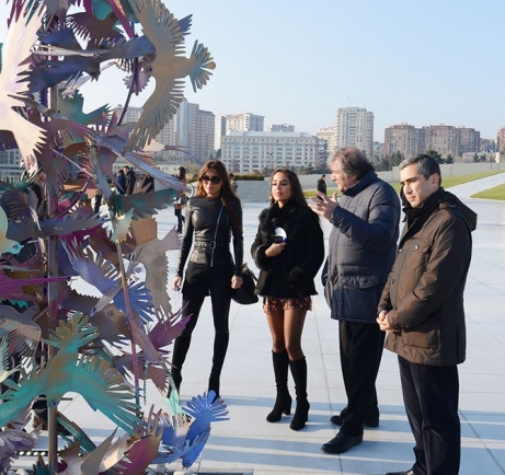 Heydar Aliyev Cultural Center hosts "KUKNAR" exhibition