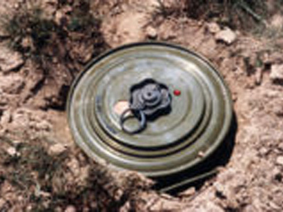 Azerbaijani officer hit by mine