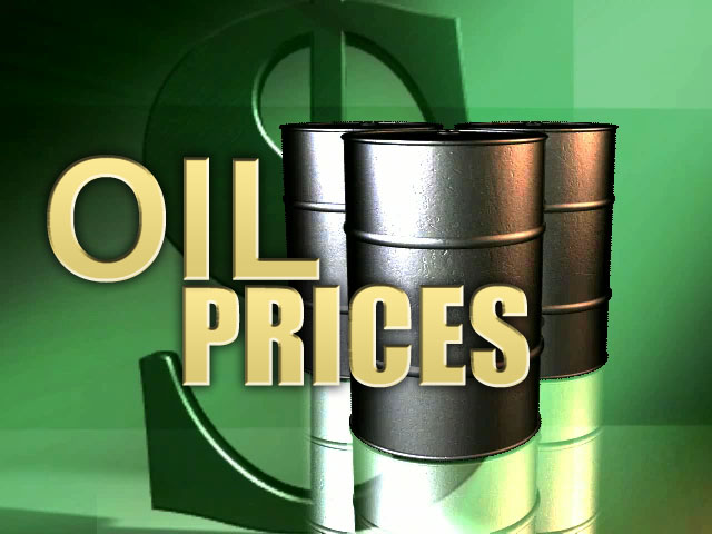 Crude price again decreases on world markets