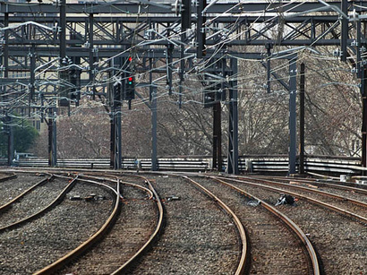 Iranian, Russian banks sign finance deal for railway electrification project